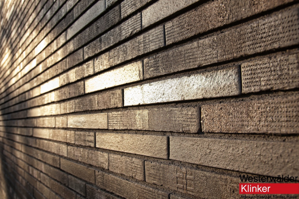 Кирпич клинкерный WesterWaelder Klinker WK815 Schwarzbunt Edelglanz, 290*90*40мм